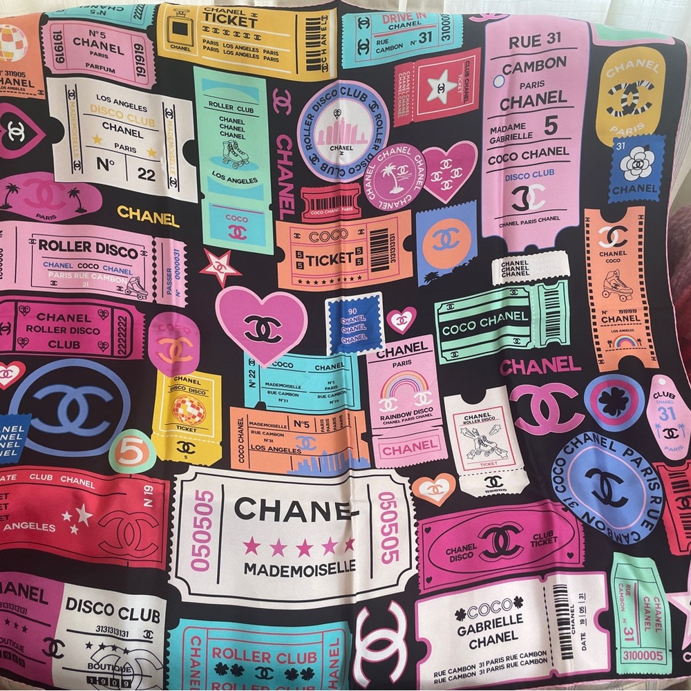 Chanel Cruise Los Angeles Sqaure Scarf